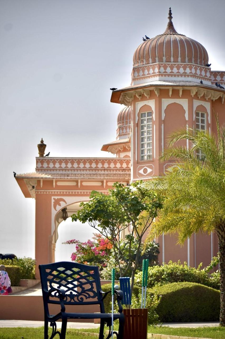 सहारा Buena Vista Luxury Garden Jaipur